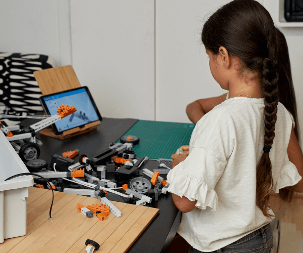 Inspiring the next generation of problem solvers through STEM Education